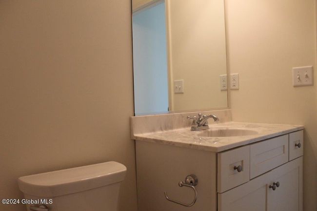 37 Jack Dr, House other with 3 bedrooms, 3 bathrooms and 4 parking in Mechanicville NY | Image 12
