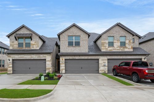 648 Sandiford Ct, Mansfield, TX, 76063-7178 | Card Image