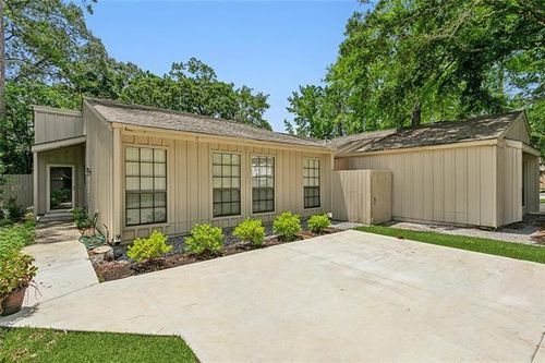 32-32 S Court Villa Dr, Mandeville, LA, 70471-1721 | Card Image