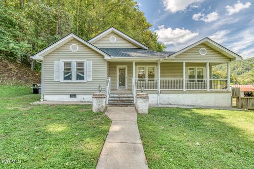 301 Polly Erwin Rd, Erwin, TN, 37650-3640 | Card Image