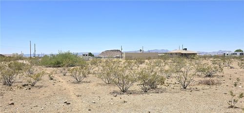 22 S Shauna Ct, Golden Valley, AZ, 86413 | Card Image