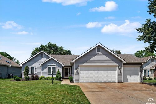 4212 Saddlehorn Dr, Lawrence, KS, 66049-4079 | Card Image