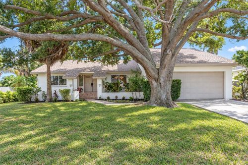 630 Pinta Dr, Tierra Verde, FL, 33715-2011 | Card Image