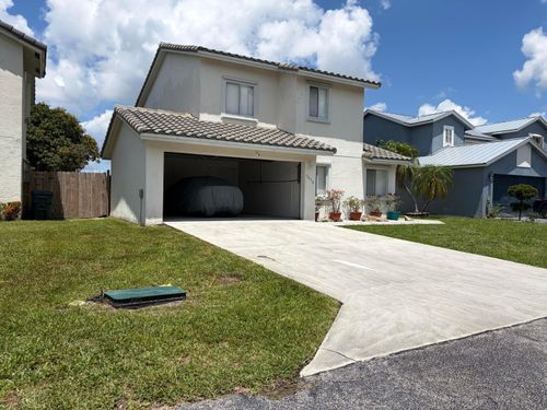 5656 Strawberry Lakes Cir, Greenacres, FL, 33463-6504 | Card Image