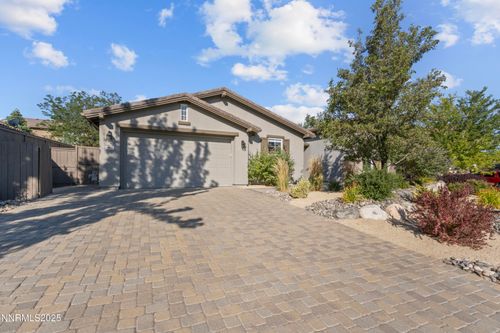 650 Caspian Ct, Reno, NV, 89521-6258 | Card Image