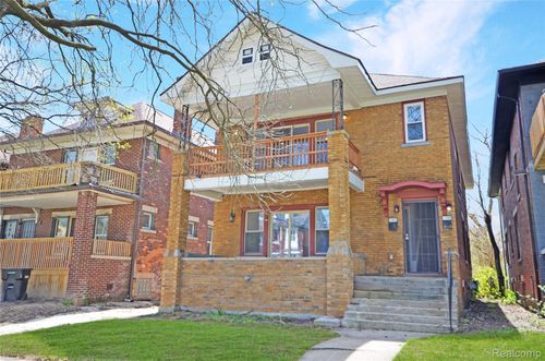2253 Gladstone St, Detroit, MI, 48206-2221 | Card Image