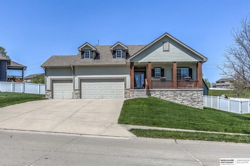 6010 N 152nd Ave, Omaha, NE, 68116-8453 | Card Image