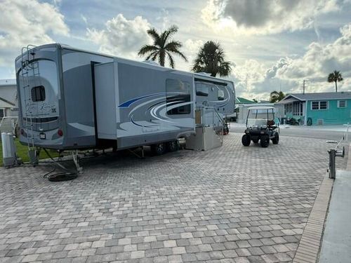 883 Nettles Blvd, Jensen Beach, FL, 34957-3370 | Card Image