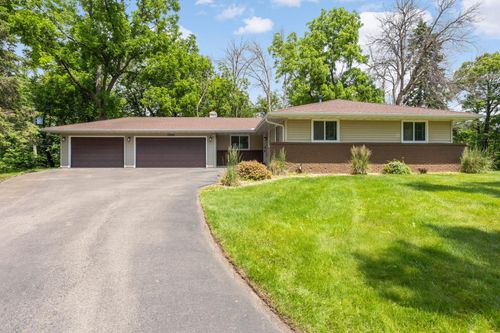 10700 27th Ave S, Burnsville, MN, 55337-1005 | Card Image