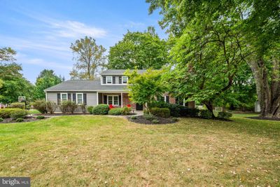 405 Westwind Drive, House other with 4 bedrooms, 2 bathrooms and null parking in BERWYN PA | Image 2