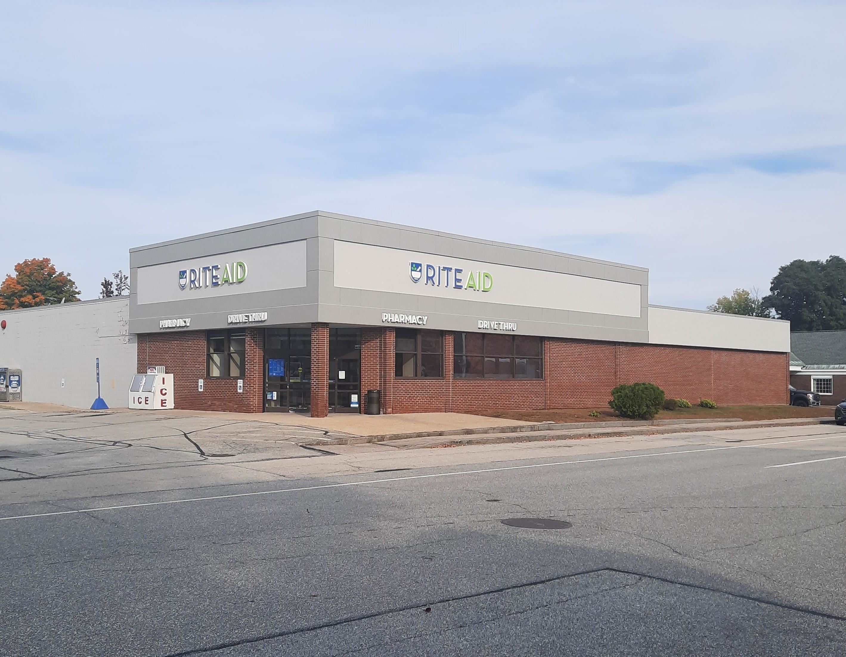 State St, Concord, NH 03301