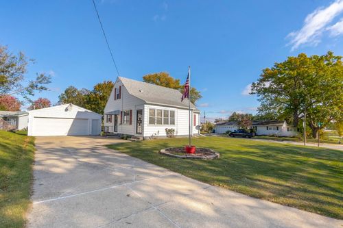 1108 Maynard Ave, Waterloo, IA, 50701-1840 | Card Image