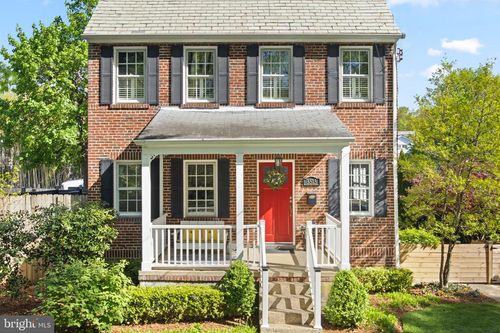 3515 Taylor St, CHEVY CHASE, MD, 20815-4020 | Card Image