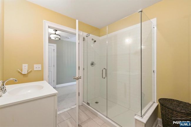 166 Horseneck Rd, House other with 4 bedrooms, 4 bathrooms and null parking in Fairfield NJ | Image 20