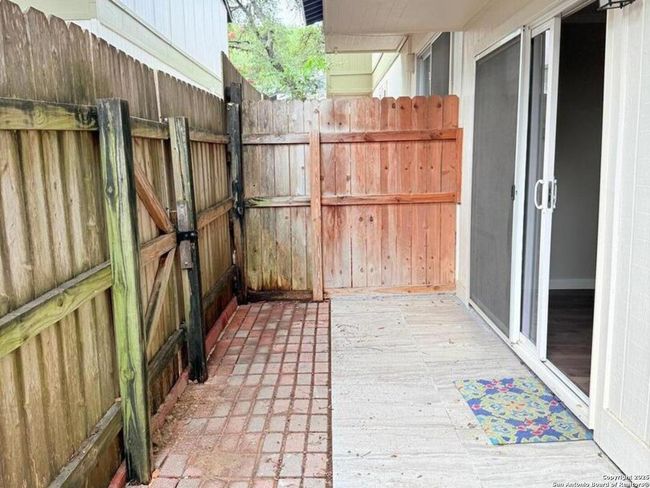 APT-803 - 100 Lorenz Rd, Condo with 2 bedrooms, 3 bathrooms and null parking in San Antonio TX | Image 26