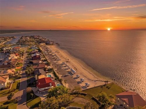 5015 Pelican Dr, NEW PORT RICHEY, FL, 34652-4487 | Card Image