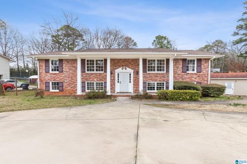 435 Kim Dr, CENTER POINT, AL, 35215-5740 | Card Image