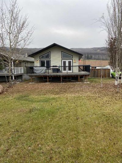 10410 90 St, House detached with 4 bedrooms, 2 bathrooms and 2 parking in Peace River AB | Image 1