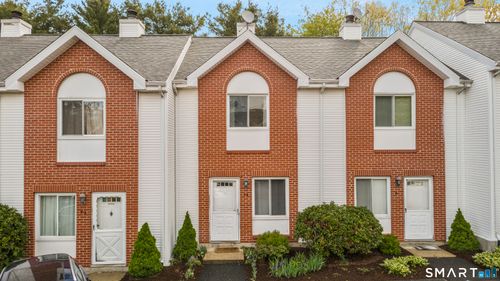 7-3-585 Park Rd, Waterbury, CT, 06708-2352 | Card Image