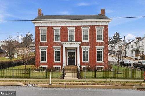 302 S Front St, WRIGHTSVILLE, PA, 17368-1614 | Card Image