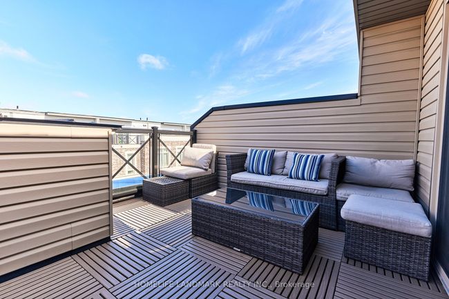 1102 - 65 Lindcrest Manor, Condo with 3 bedrooms, 3 bathrooms and 2 parking in Markham ON | Image 27
