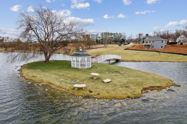 212 Waterfront Dr, House other with 4 bedrooms, 2 bathrooms and null parking in RAPHINE VA | Image 24