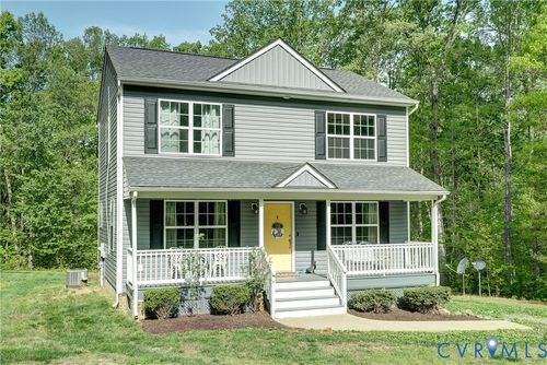 4957 Hill Rd, Kents Store, VA, 23084-2120 | Card Image