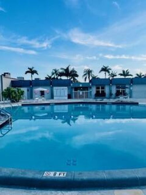 apt-e-2660 Barkley Dr E, West Palm Beach, FL, 33415-8137 | Card Image