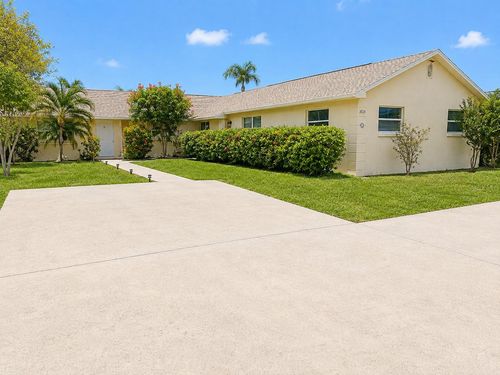 3052 Park Ln, DUNEDIN, FL, 34698-9649 | Card Image