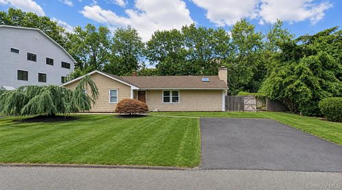4 Roberts Road, Ramapo, NY, 10952 | Card Image