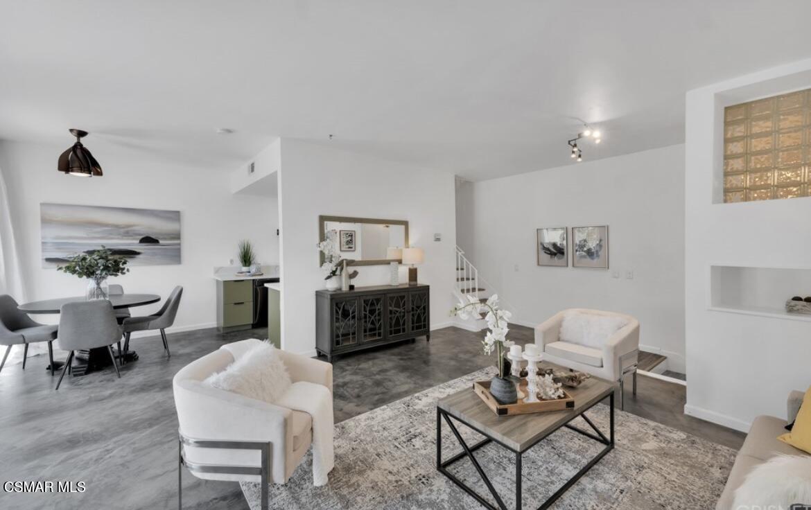 Residential Lease in Port Hueneme 5