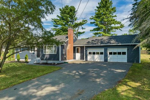 20 Elizabeth Ter, Laconia, NH, 03246-2348 | Card Image