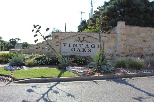 1252 Merlot, House other with 3 bedrooms, 3 bathrooms and 5 parking in New Braunfels TX | Image 16