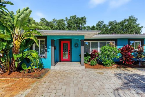 1616 Indian Rocks Rd, BELLEAIR, FL, 33756-1654 | Card Image