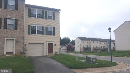 10 Bridle Path, WILMINGTON, DE, 19808-2739 | Card Image
