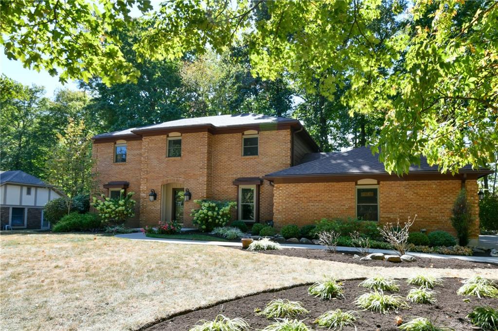 Walnut Valley Ln, Dayton, OH 45458