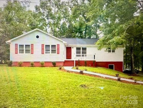 7154 Woodcock Trl, Stanley, NC, 28164-7704 | Card Image