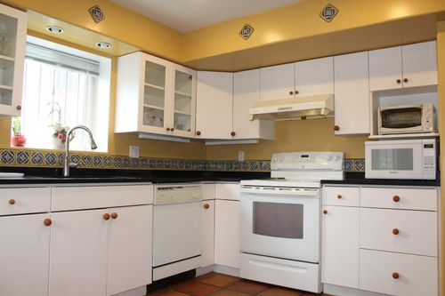 4792 Ridgelawn Drive, Burnaby, BC, V5C3Y2 | Card Image