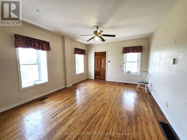 4893 Old Highway 2 Highway, Home with 4 bedrooms, 2 bathrooms and 9 parking in Belleville (Belleville Ward) ON | Image 31