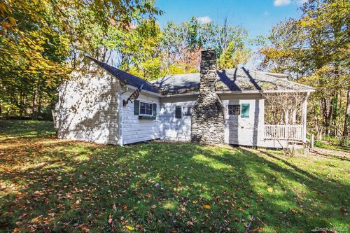 251 Overlook Dr, Hillsdale, NY, 12529-5614 | Card Image