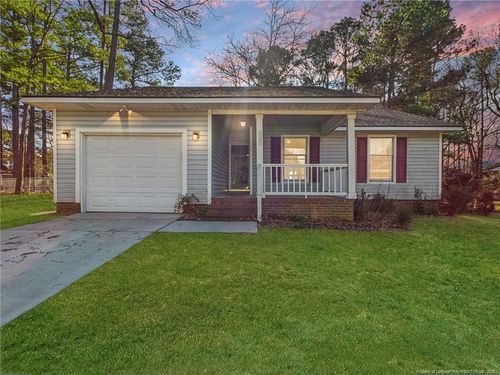 9380 Castle Falls Cir, Fayetteville, NC, 28314-5724 | Card Image