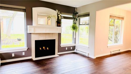 9-290 Corfield St S, Parksville, BC, V9P1M3 | Card Image