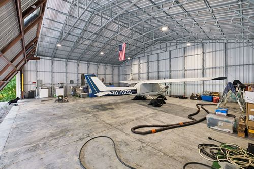 432 Slow Roll Dr, Chapmansboro, TN, 37035-5305 | Card Image