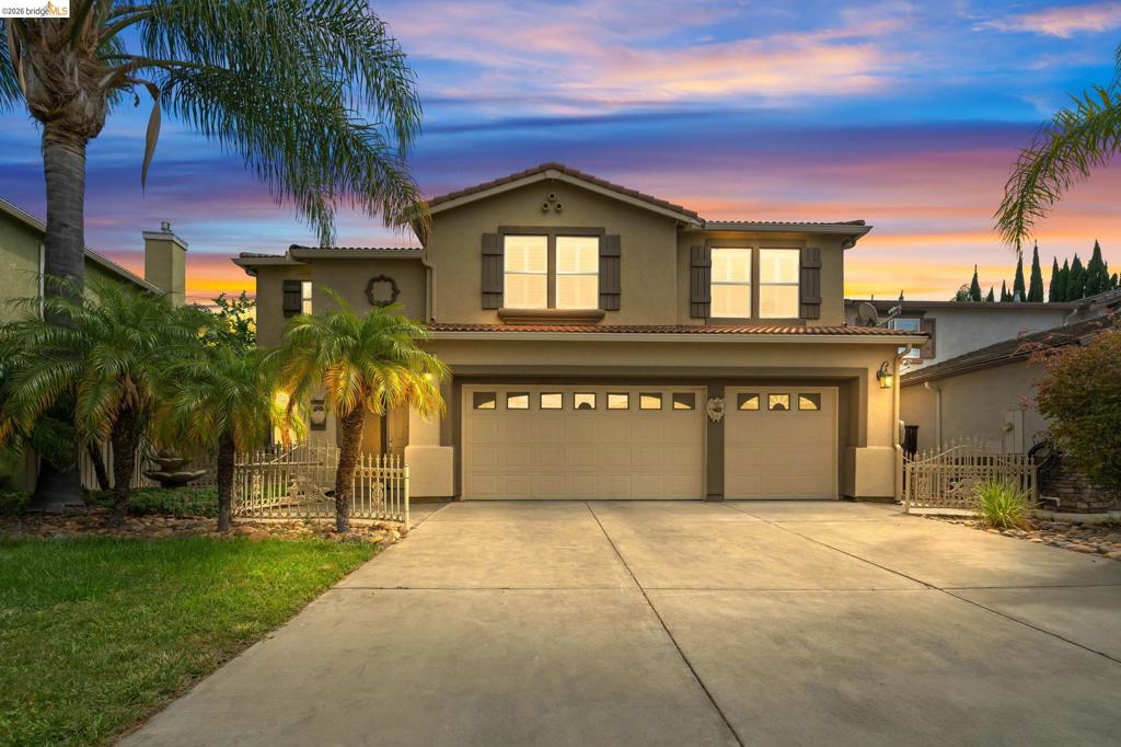 Residential in Oakley