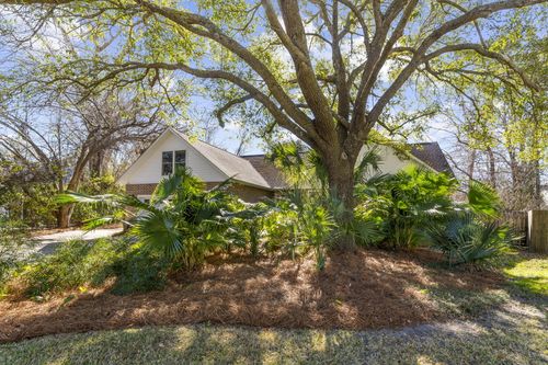 902 Travers Drive, Charleston, SC, 29412 | Card Image