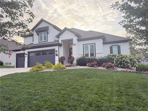 9280 Brownridge St, Lenexa, KS, 66220-2730 | Card Image
