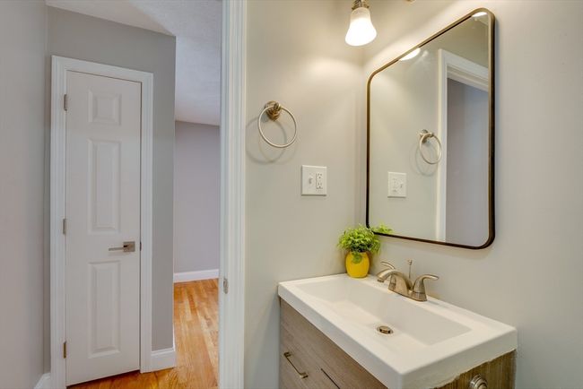 APT-6 - 7 Mortimer Pl, Condo with 1 bedrooms, 1 bathrooms and 1 parking in Somerville MA | Image 11