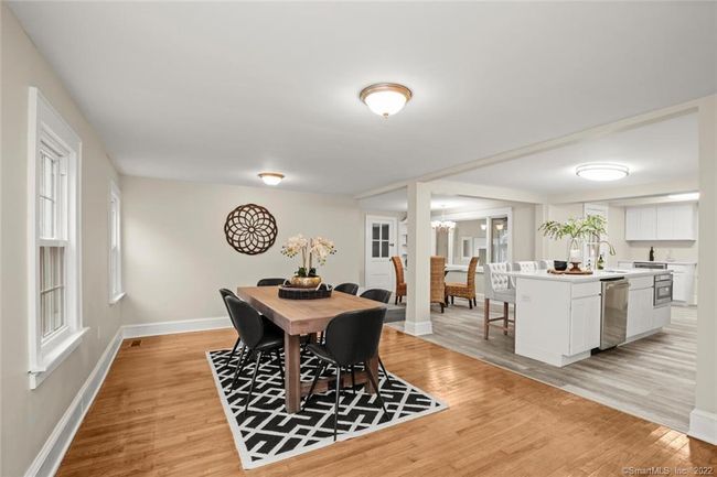 DiningRoom | Image 12
