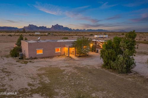 8802 S 537th Ave, Tonopah, AZ, 85354-2005 | Card Image