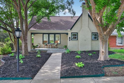 4501 Pershing Ave, Fort Worth, TX, 76107-4247 | Card Image